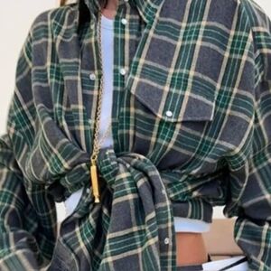 NWT Plaid Charcoal and Hunter Green Flannel Button-Up Shirt